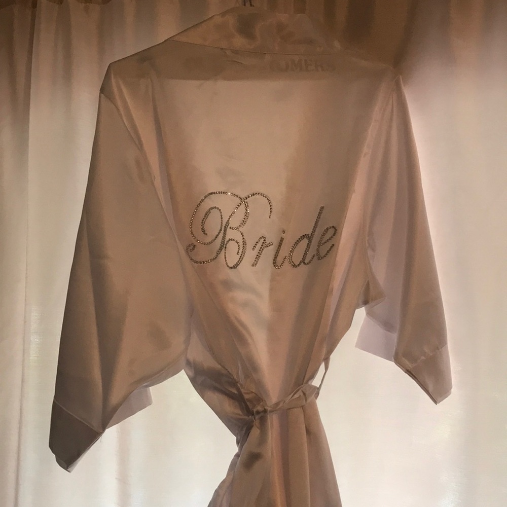David’s Bridal White Satin Bride 👰🏼 Rope